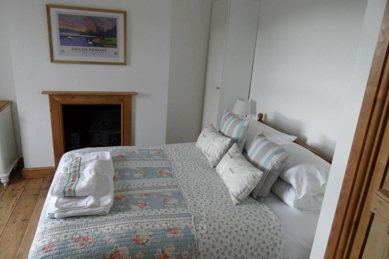 Farthings Hook Mill Holiday Cottage Henrys Moat Экстерьер фото